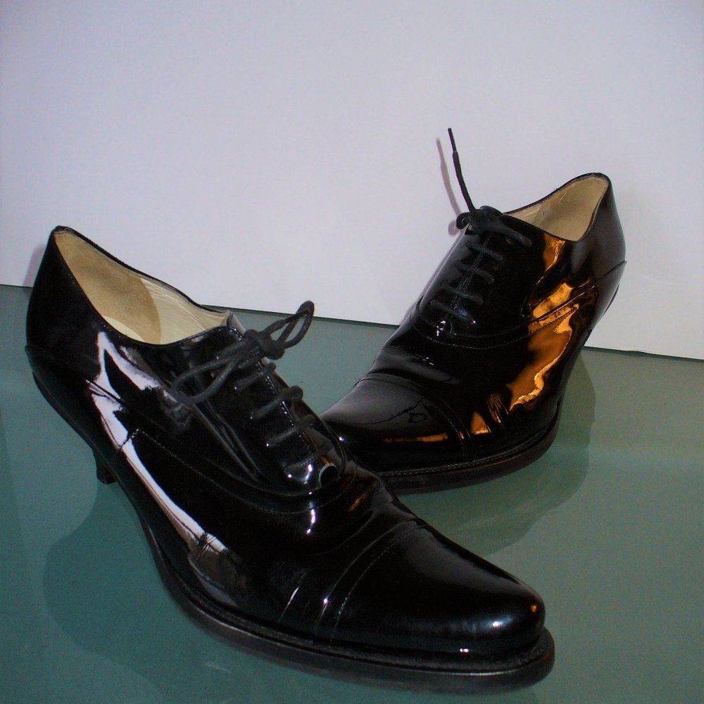 Prada Patent Leather Kitten Heeled Ladies Oxfords